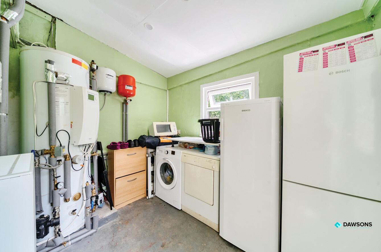 Maes Y Wern, Carway, Kidwelly, SA17 4HF